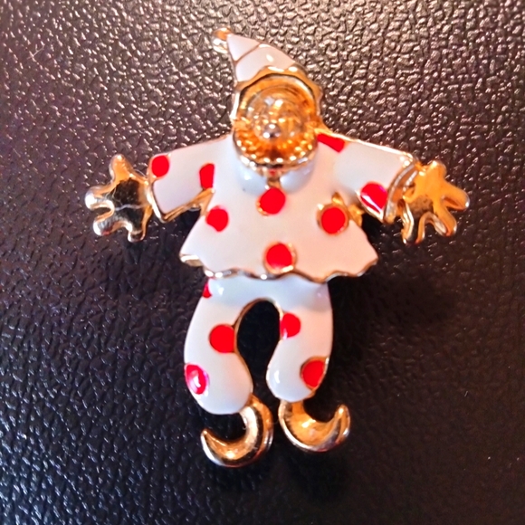 🐰🎉Vintage Enamel Dancing Clown Pin - Picture 1 of 2
